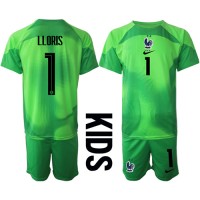 Frankrike Hugo Lloris #1 Målvakt Bortadräkt Barn VM 2022 Kortärmad (+ Korta byxor)
